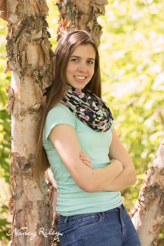 Cincinnati senior by tree