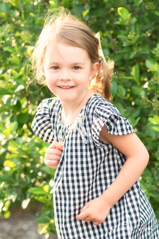 Family portraits at Glenwood Gardens