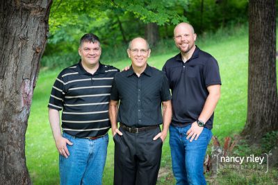 Family portraits at Sharon Woods